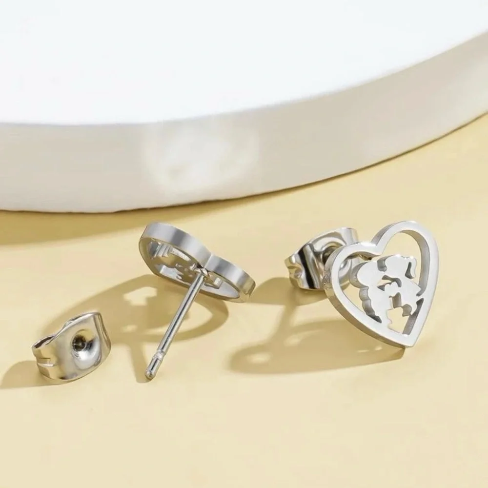 “Schoolyard Crush” Little Lovers First Kiss Puppy Love Child Romance Heart Studs